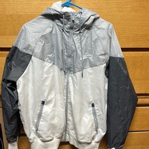 Nike White and Grey Windbreaker